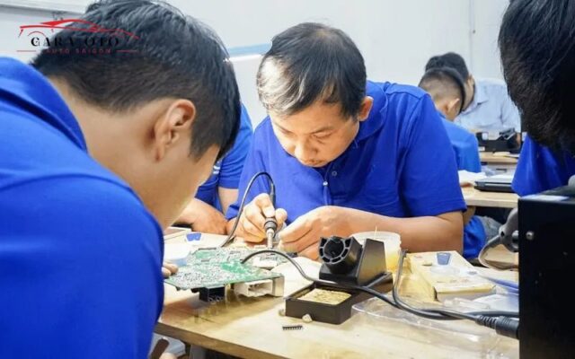 Các dịch vụ liên quan đến Sửa chữa Hộp ECU Đông cơ Ô tô